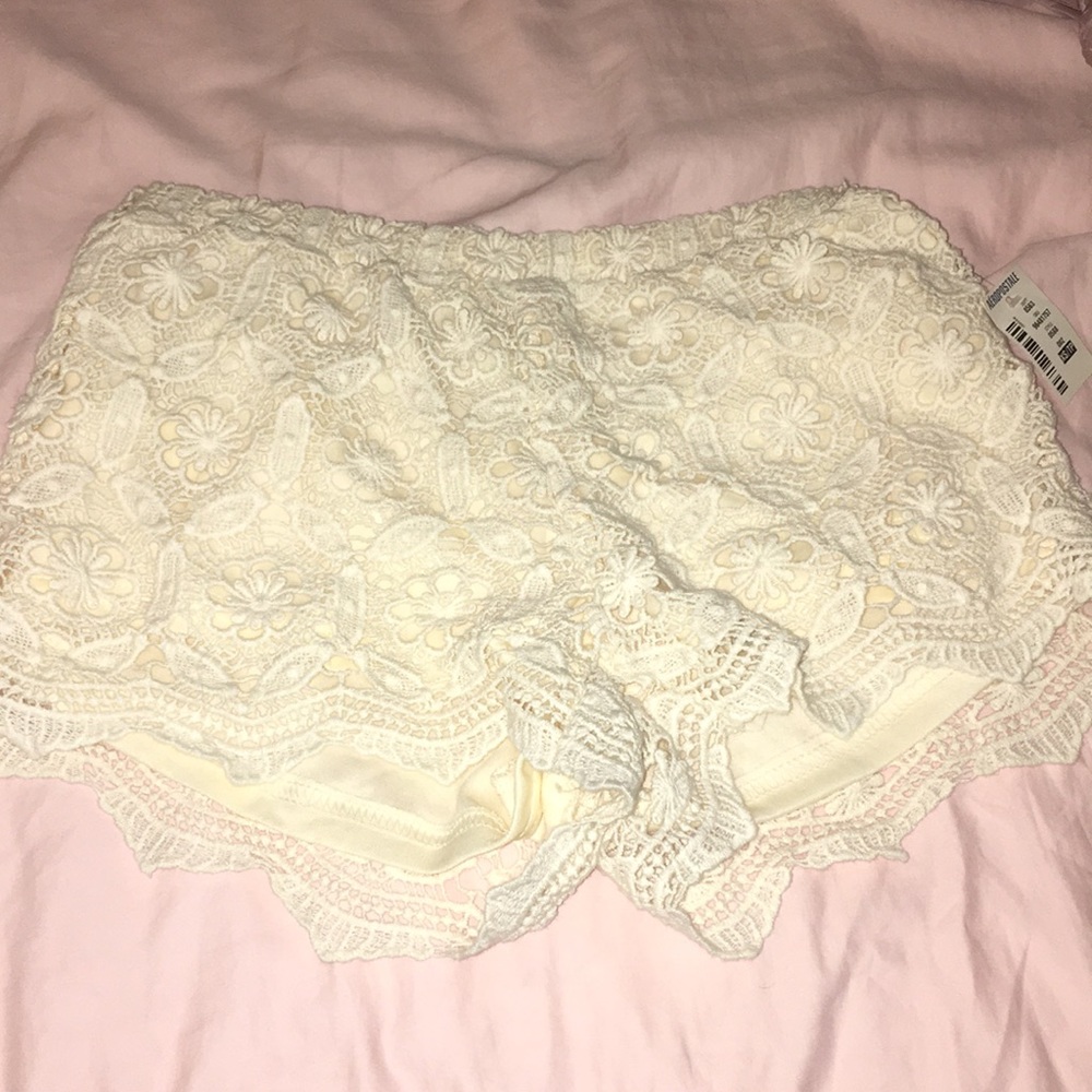 AEROPOSTALE LACE WOMEN XS SHORTS